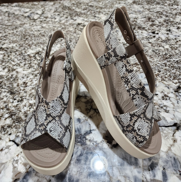 NWOT Brooklyn High Wedge Literide Adjustable Sandle Snake Print W7 Comfort - Picture 5 of 13